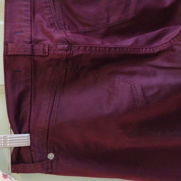 Women's 7 for all mankind zipper  burgundy cropped skinny 24 - Picture 8 of 10